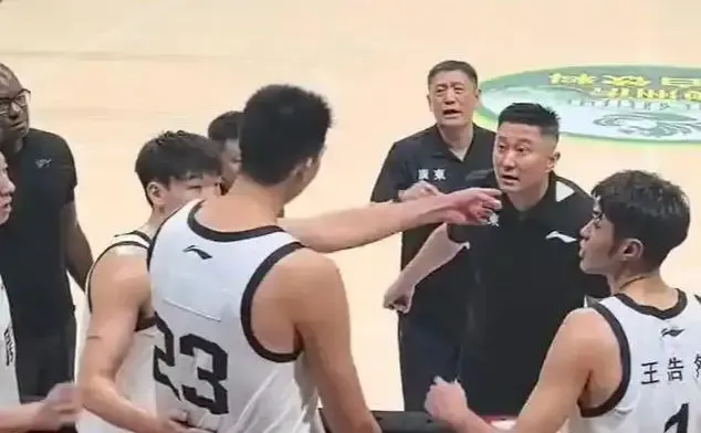 狗子28中国-不只是徐昕，常规赛MVP也曾遭杜锋轻视？打全运会地位不如王睿泽